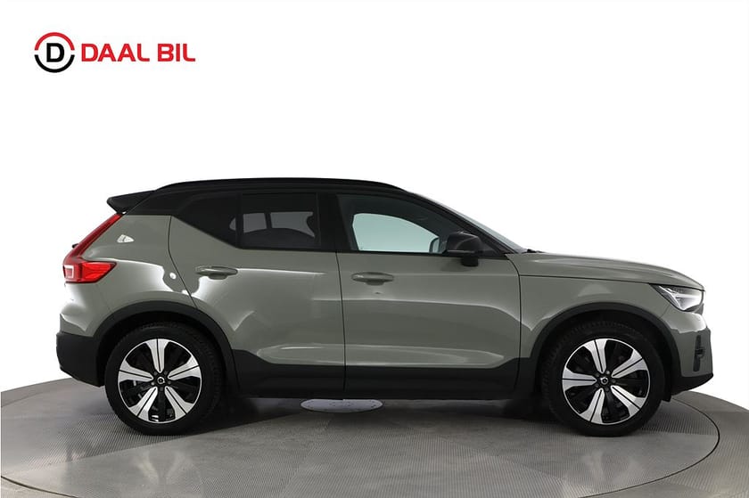 Bild 5 av Volvo XC40 Recharge 69 kWh 231HK PLUS DRAGKROK B-KAMERA NAVIGATOR