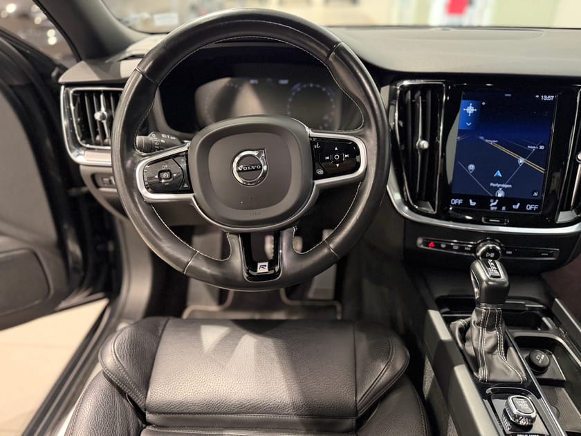 Bild 5 av Volvo V60 T4 R-Design
