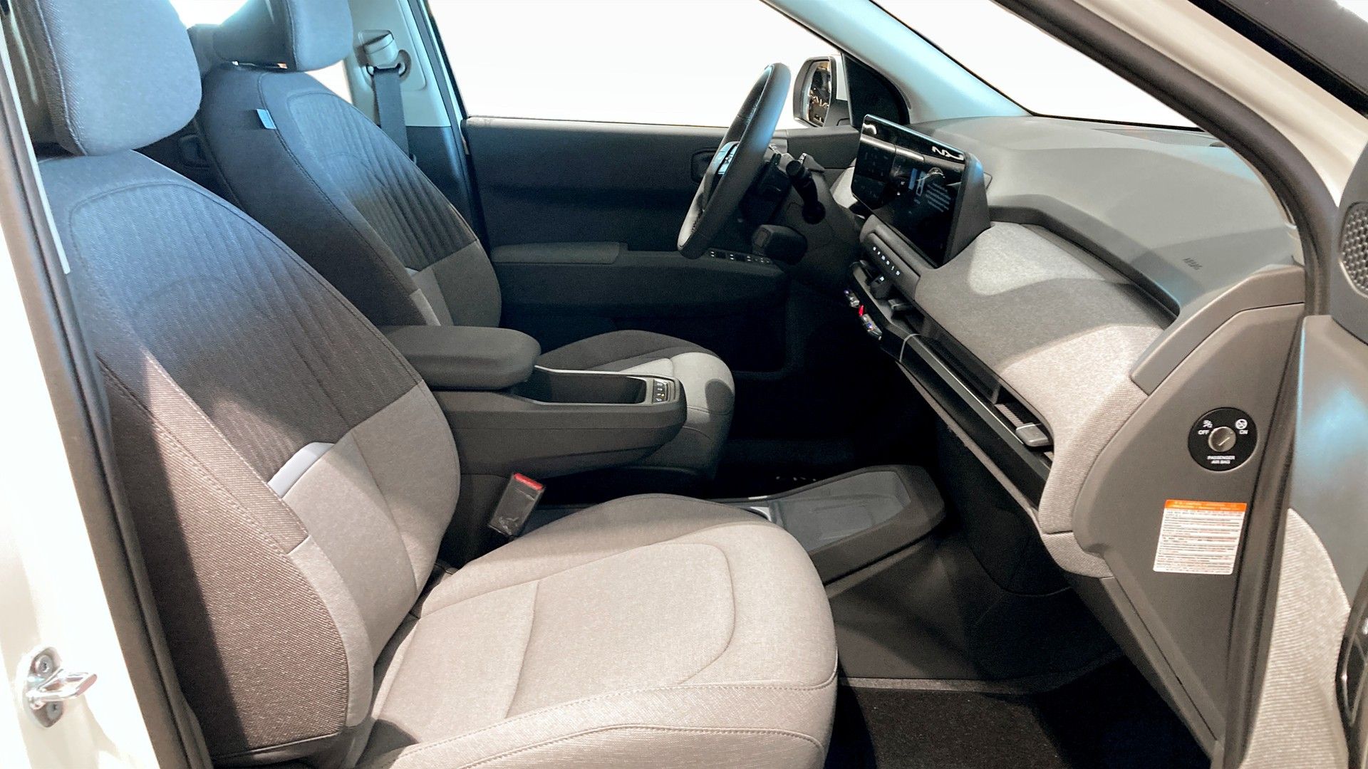Kia EV3 FWD LONG RANGE 2026, photo 3/10