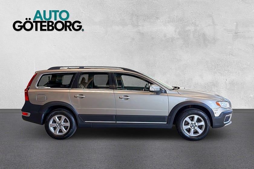 Bild 3 av Volvo XC70 2.4D AWD Geartronic Momentum 2-Ägare Dragkrok Välservad
