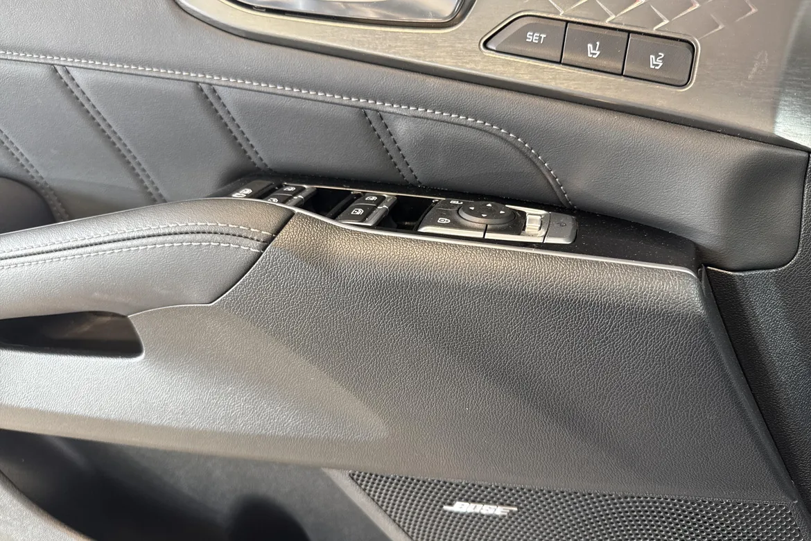 picture of a car