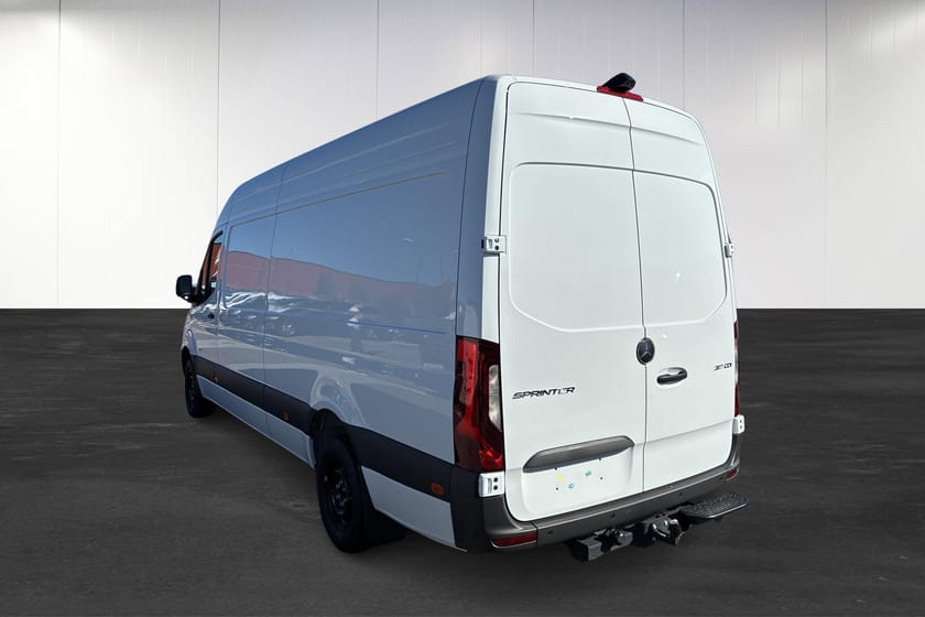 Bild 4 av Mercedes-Benz Sprinter 317 CDI RWD Panel Van
