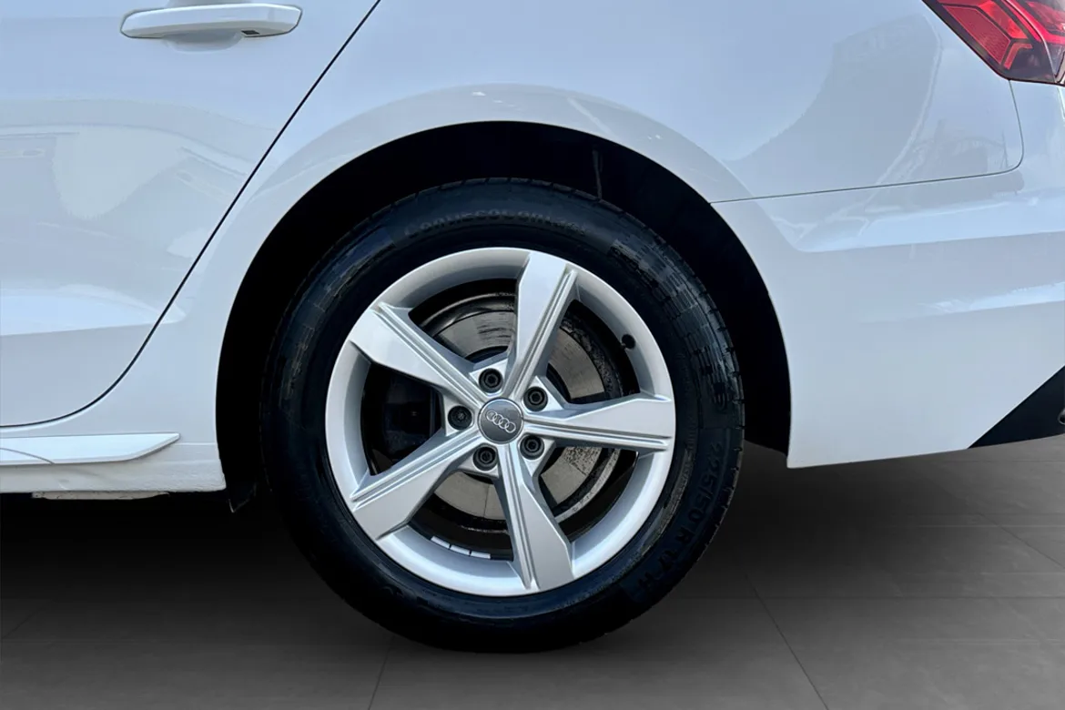 Audi A4 Avant 40 TDI quattro