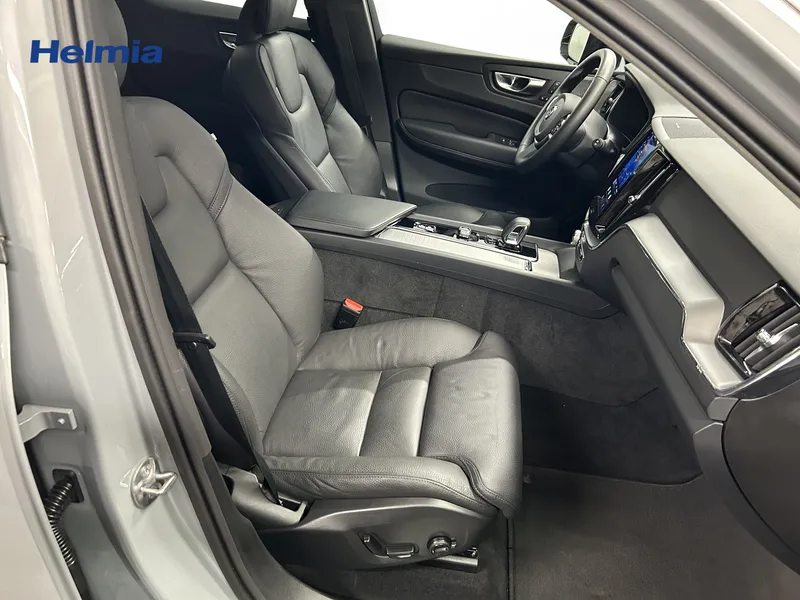 Bild 13 av 18 – Volvo XC60 T6 Plus Dark Nordic Edition Plus Nordic Edition