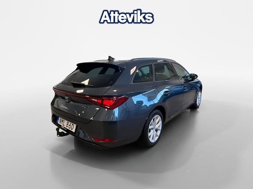 Bild 3 av SEAT Leon Sportstourer 1.0 eTSI 110hk *Dragkrok/Teknikpaket*