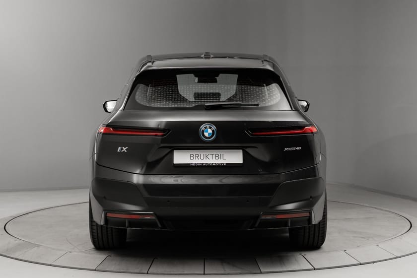 Bilde 3 av BMW iX xDrive40 