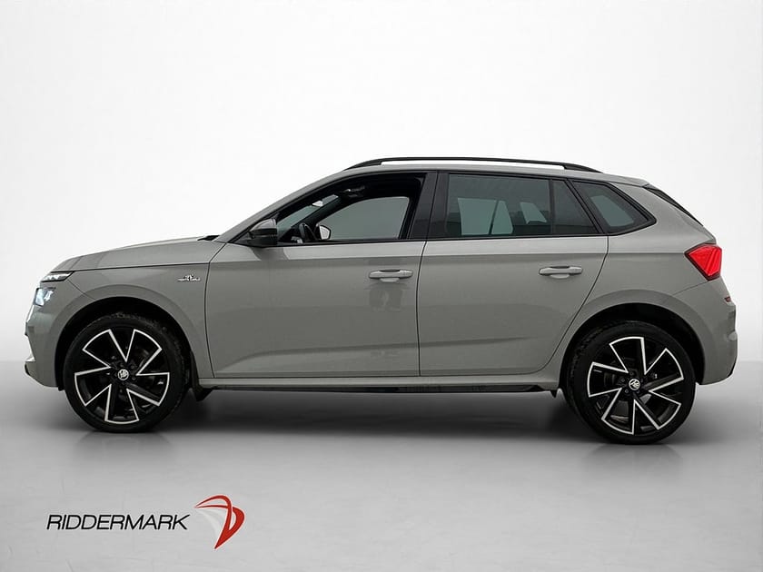 Bild 4 av Škoda Kamiq Skoda 1.0 TSI Monte Carlo Premium Pano B-Kamera Drag