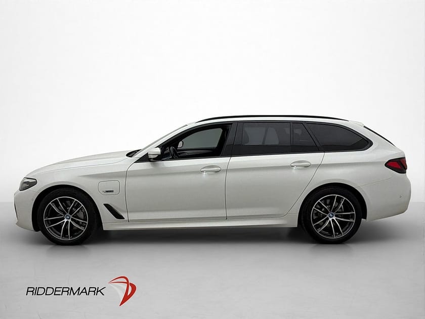 Bild 5 av BMW 530e xDrive Touring M Sport HiFi Kamera Navi Skinn Drag