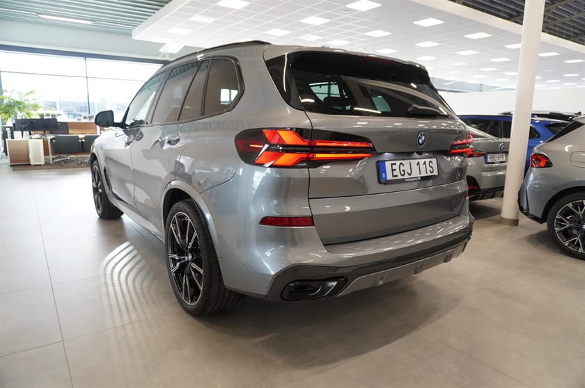 Bild 4 av BMW X5 xDrive50e M Sport Pro Comfort Plus Exclusiv Travel 22