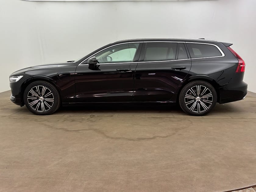 Bild 3 av Volvo V60 Recharge T6 AWD 350hk Long Range Panorama Drag