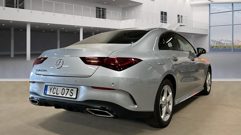 Bild 4 av Mercedes-Benz CLA 250 e CLA250 AMG Line Premium | 360 | KEYLESS-GO | Burmester