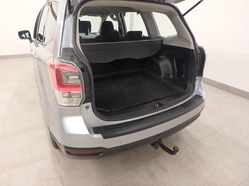 Bild 4 av Subaru Forester 2.0 4WD Lineartronic Euro 6 XS krok