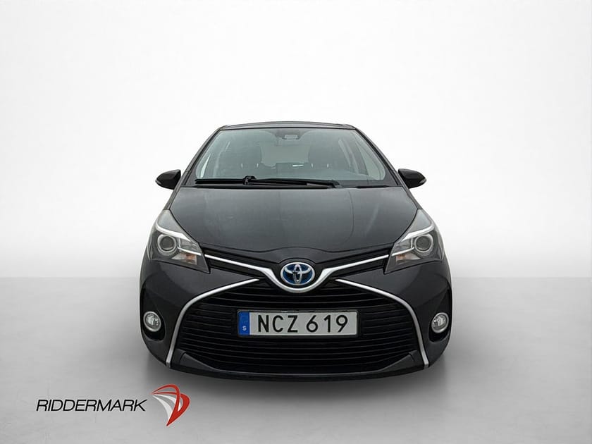 Bild 2 av Toyota Yaris Hybrid e-CVT 101hk Active Kamera Farthållare
