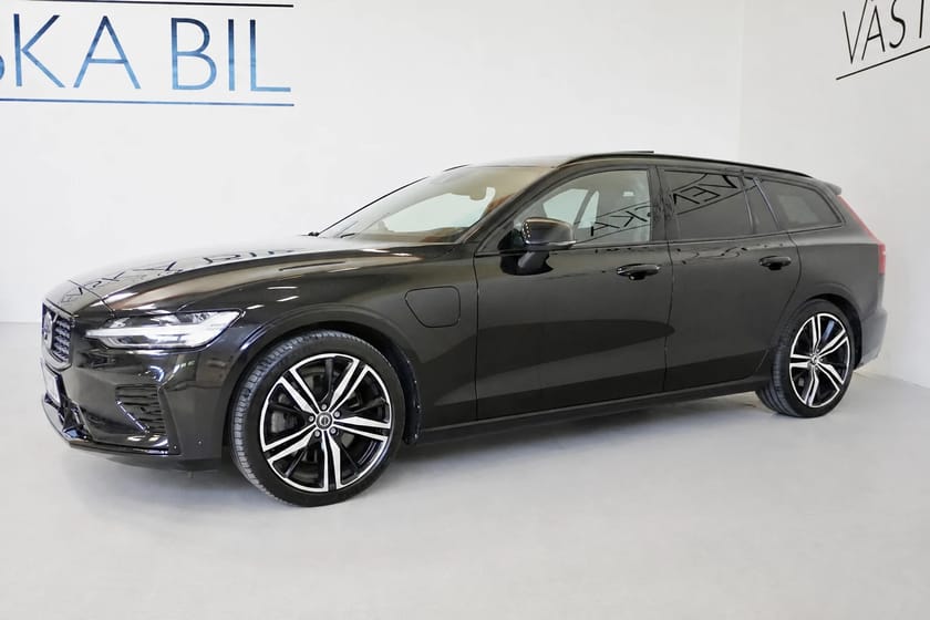 Bild 3 av Volvo V60 T8 AWD R-design 456hk B&W/Pano/SE Spec