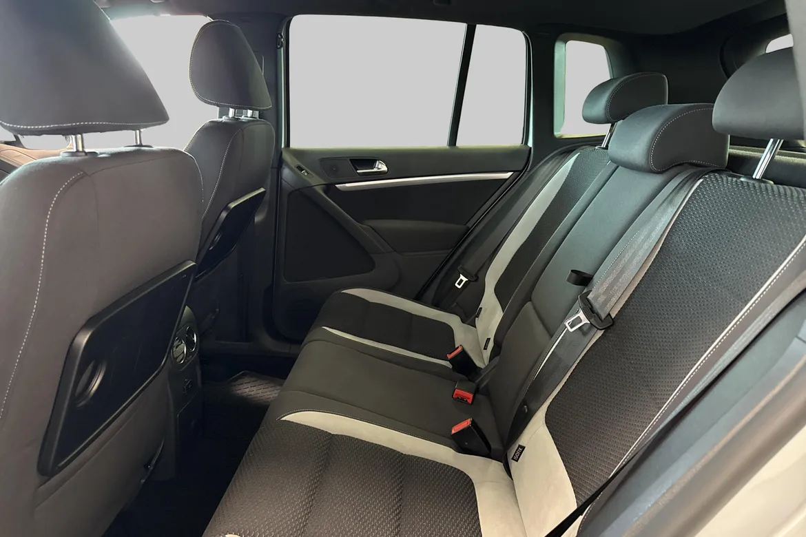 picture of a car