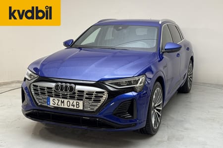 Audi Q8 50 e-tron quattro (340hk)
