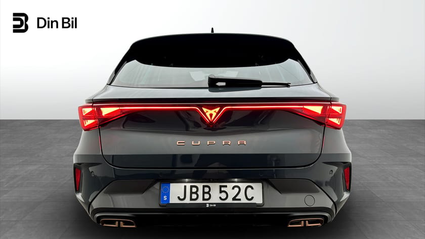 Bild 5 av CUPRA Leon Sportstourer VZ e-Hybrid 1.5 272HK / Drag