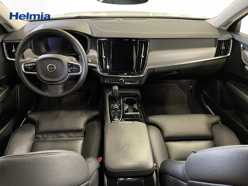 Bild 12 av 14 – Volvo V90 Recharge T6 Core Bright