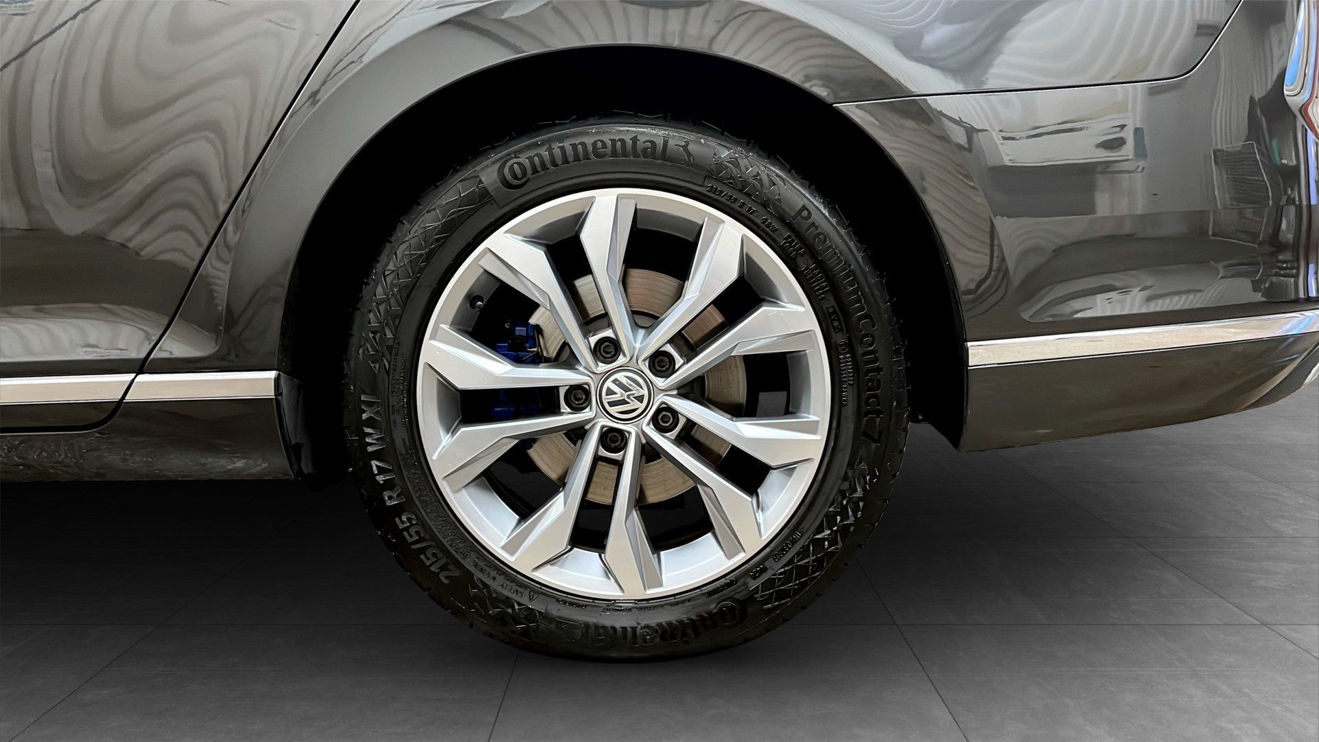 Volkswagen Passat 2020, bild 6/10