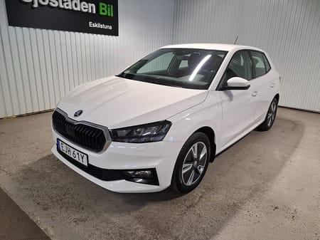 Škoda Fabia Skoda 1.0 TSI Ledljus Smart Link Backsensorer Farthållare