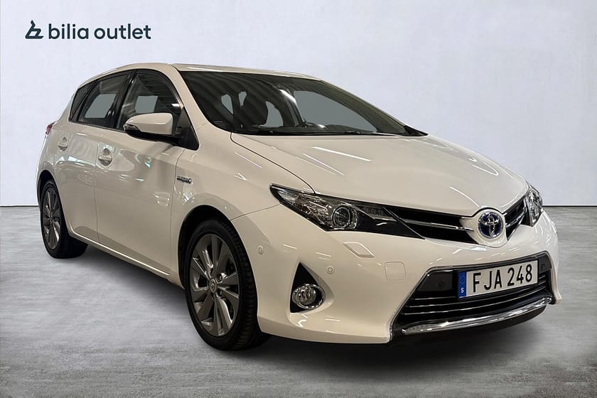 Bild 4 av Toyota Auris Hybrid e-CVT Executive 136hk Backkamera