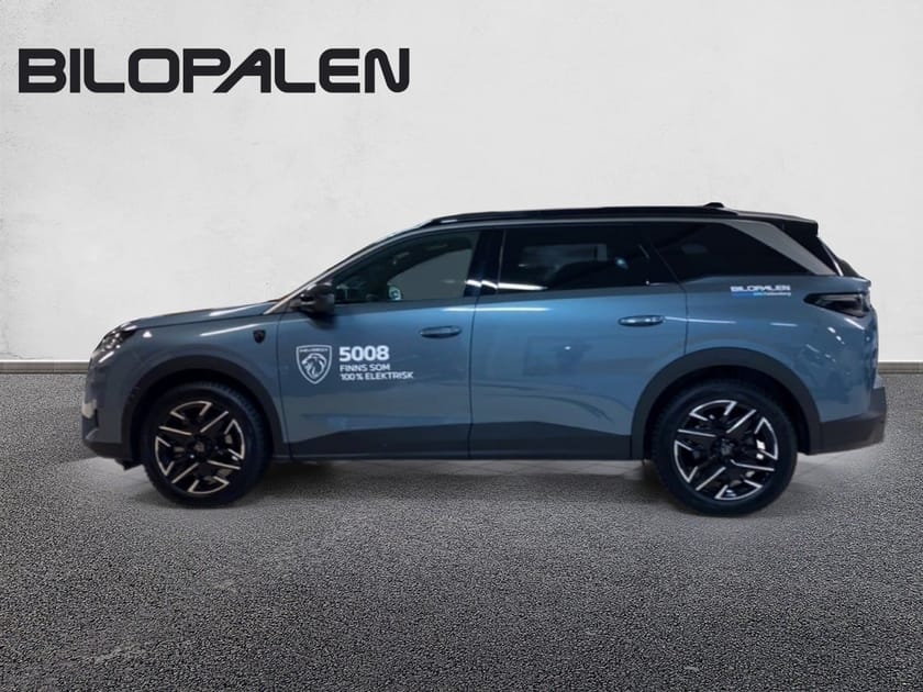 Bild 2 av Peugeot 5008 Hybrid 145 GT AUT/ 7-sits/ Demobil