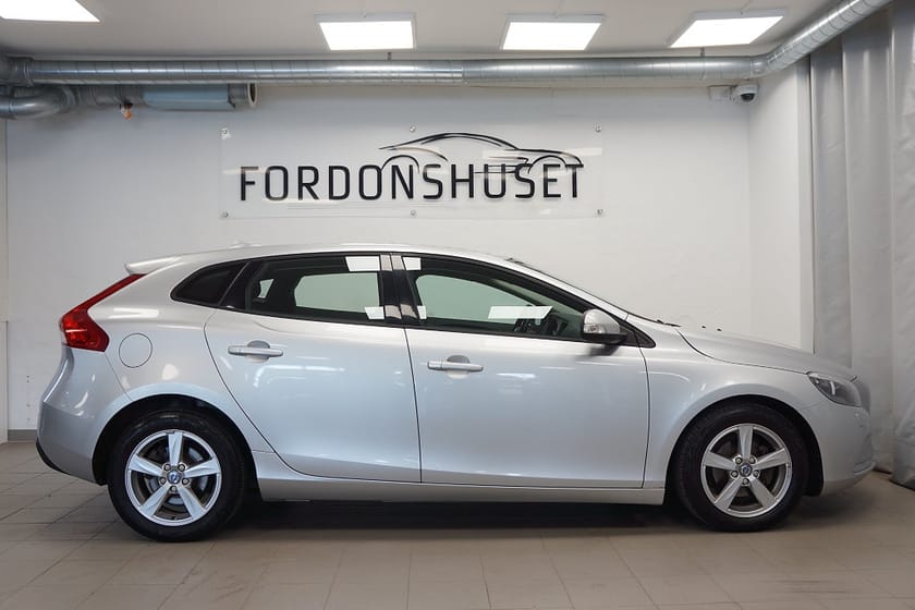 Bild 3 av Volvo V40 D2 KINETIC  | SVENSKSÅLD
