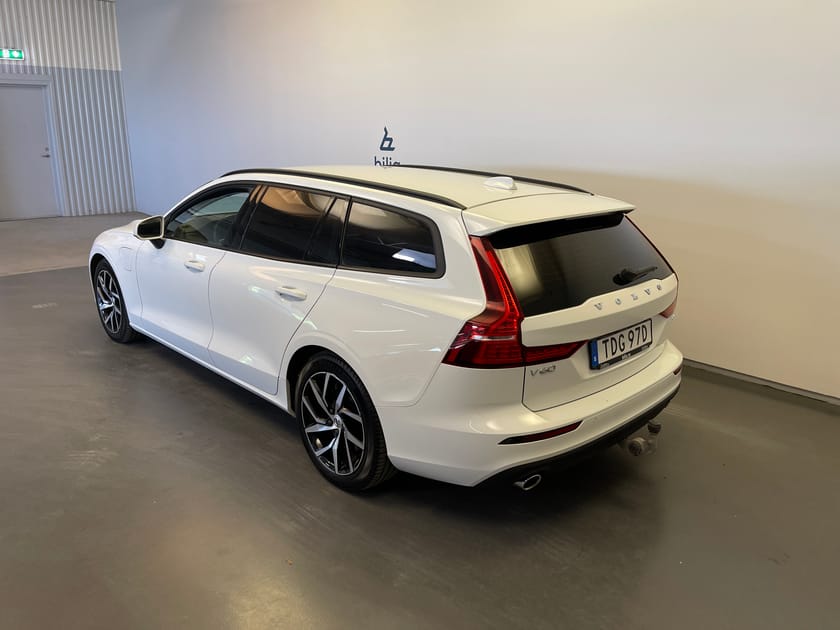 Bild 4 av Volvo V60 T6 TE Momentum Edition / Dragkrok / Backkamera /