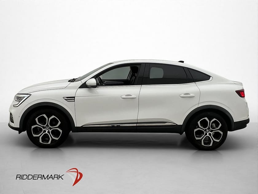 Bild 4 av Renault Arkana E-TECH 145 Intens Kamera Navi Adapt-fart Drag