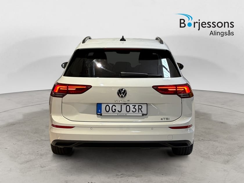 Bild 5 av Volkswagen Golf Sportscombi eTSI 131hk Dragkrok & Backkamera