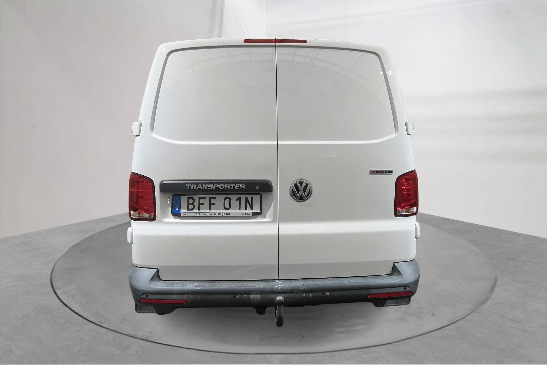 Volkswagen Transporter 2021, kuva 6/15