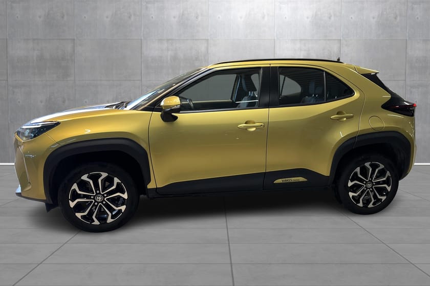 Bilde 3 av Toyota Yaris Cross Hybrid AWD-i 1.5 Active AWD, Rentekampanje 6.25% med 35% EK