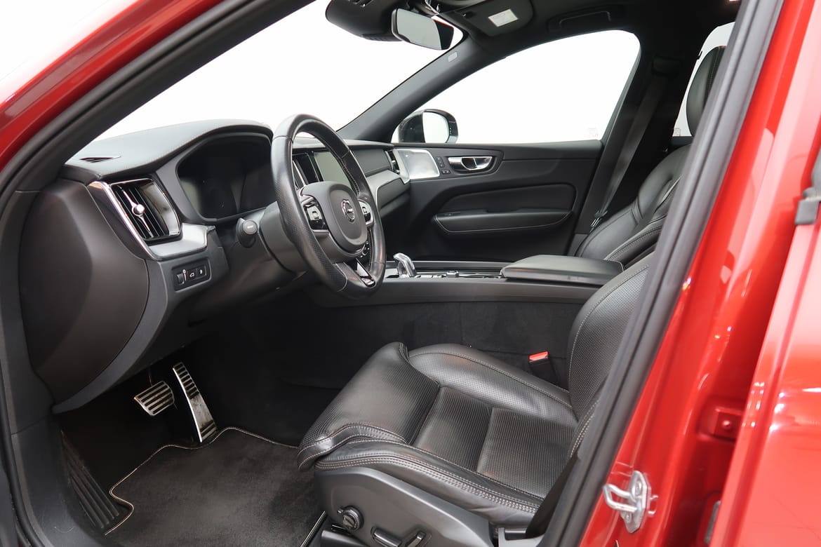 Volvo XC60 2019 - miniatyr 4
