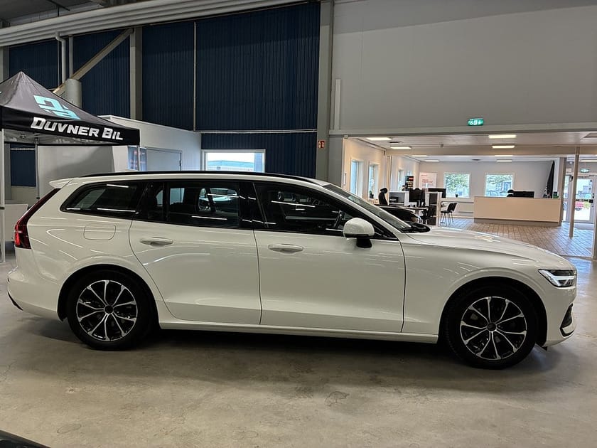 Bild 2 av Volvo V60 D4 Geartronic Momentum V-hjul