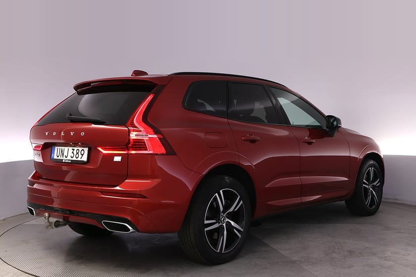 Bild 5 av Volvo XC60 T8 AWD Recharge R-Design Drag Pano H/K HUD Elstol