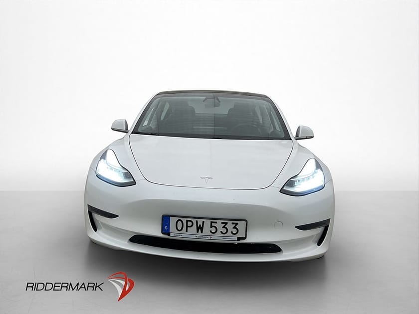 Bild 3 av Tesla Model 3 Performance AWD Autopilot Svensksåld