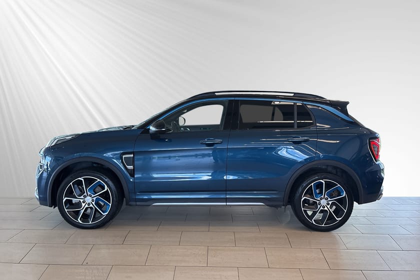 Bild 2 av Lynk & Co 01 PHEV Panorama Infinity 360 Kam