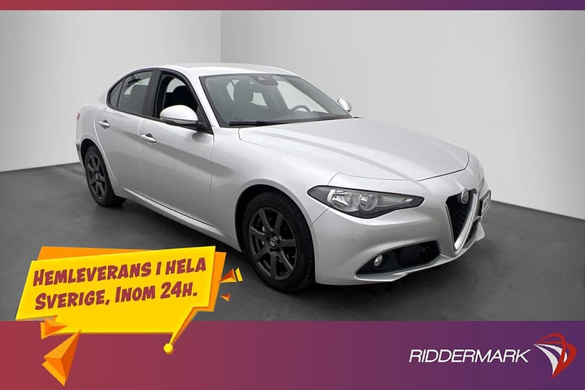 Bild 3 av Alfa Romeo Giulia 2.2 180hk Rattvärme Kamera Navi P-Sensorer