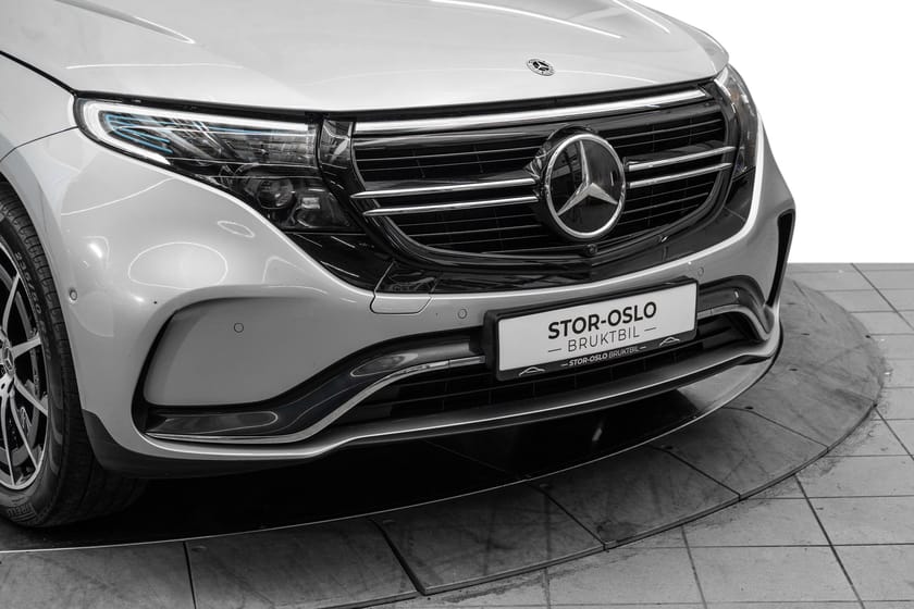 Bilde 2 av Mercedes-Benz EQC 400 4MATIC AMG/ Burmester/ Krok/ Skinn/ ACC/ Navi/ Soltak
