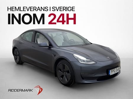 Tesla Model 3 Long Range AWD MOMS Dragkrok Ljus Interiör