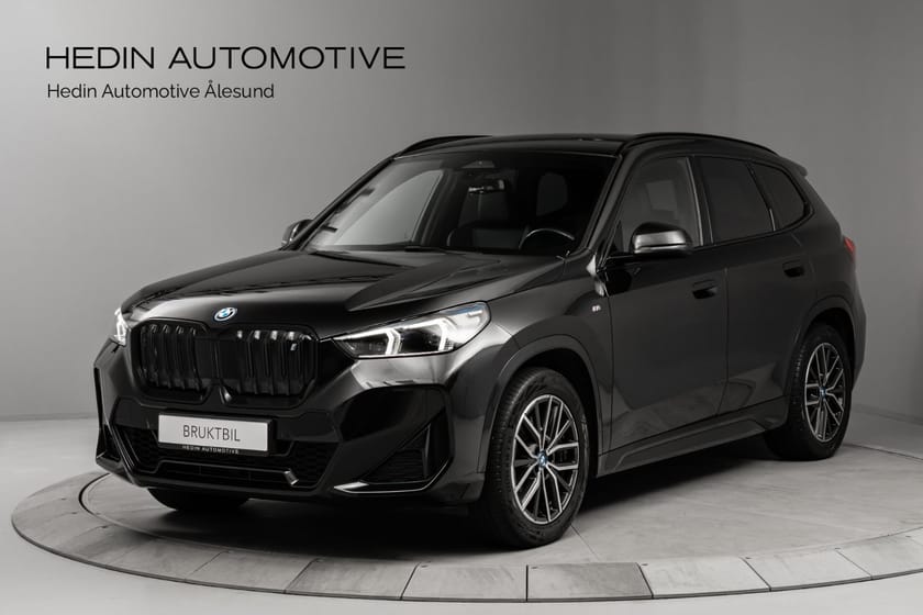Bilde 1 av BMW iX1 xDrive30 