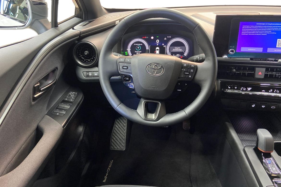 11 / 21