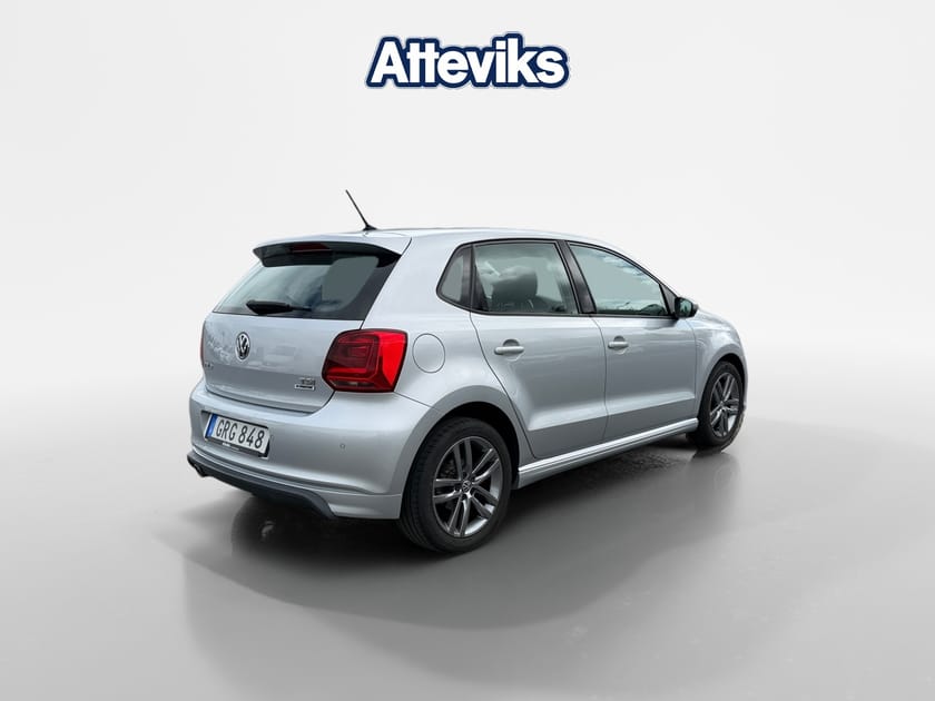 Bild 3 av Volkswagen Polo Comfortline R-Line TSI 90hk *P.Sensorer/Bluetooth*
