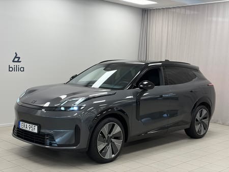 Lynk & Co 08 PHEV