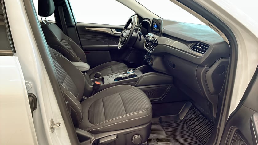 Bild 3 av Ford Kuga Plug-In Hybrid Titanium // 2.5l 225hk