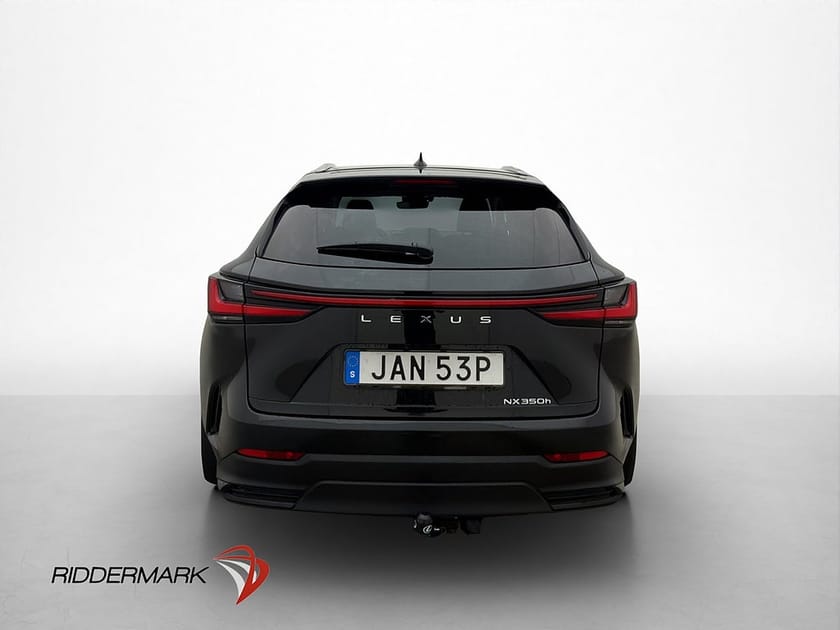 Bild 5 av Lexus NX 350h AWD Executive HUD 360° Drag Skinn Rattvärme