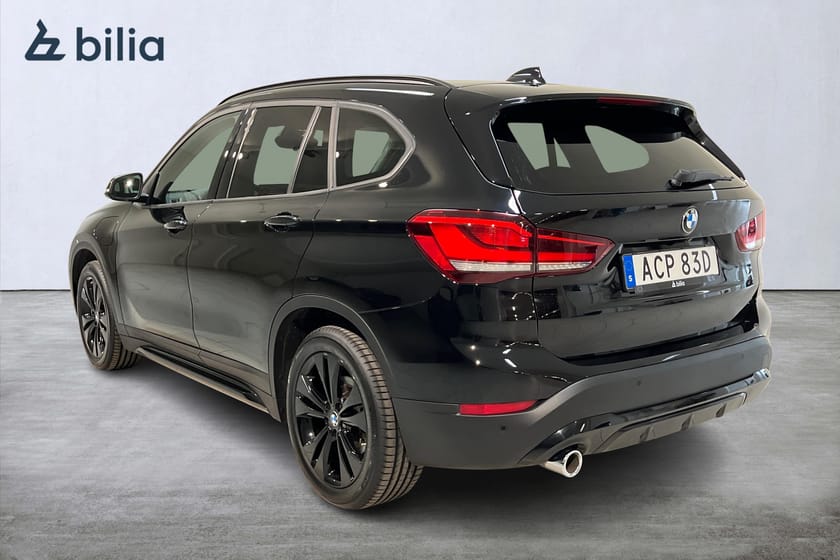 Bild 2 av BMW X1 xDrive25e Sport Line / Navi / HUD / Backkamera / Nya Däck