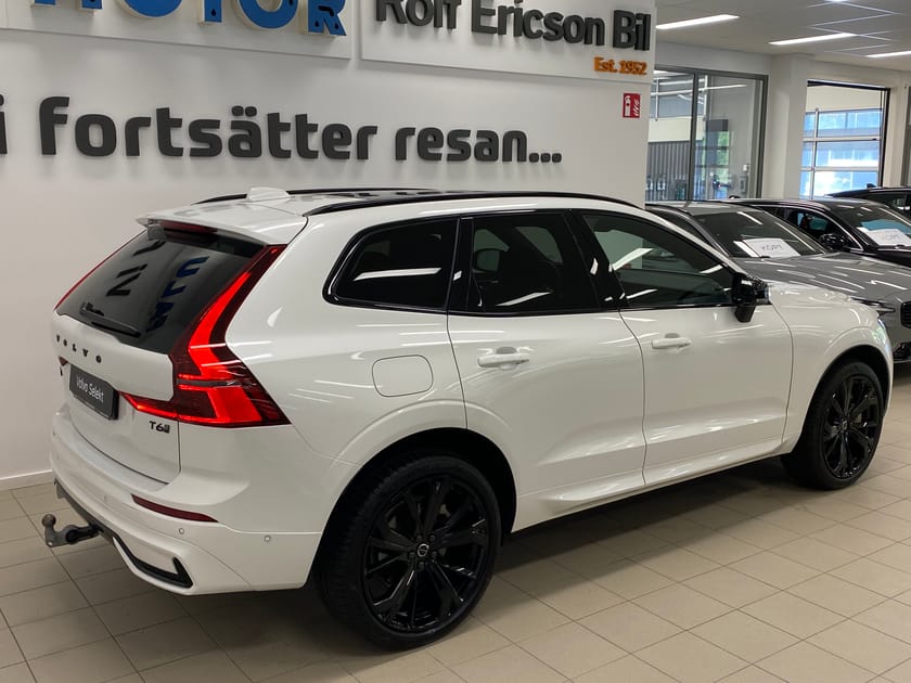 Bild 3 av Volvo XC60 T6 Plus Black Nordic Edition