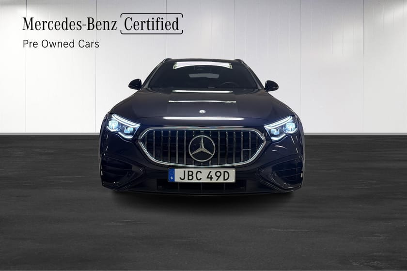 Bild 3 av Mercedes-Benz AMG E 53 HYBRID T 4MATIC+ Pano/Drag/P-Värme/Ride control