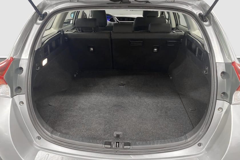 Bild 3 av Toyota Auris Touring Sports 1,2 Turbo Active Vinterhjul